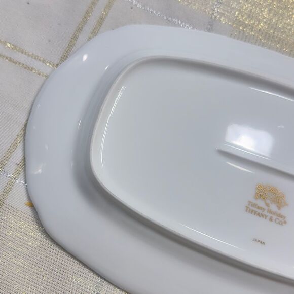 Tiffany & Co. Holiday Oval Serving Platter with Red and Green Accents Gold Trim - Picture 12 of 16